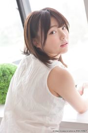 [Girlz-High] Koharu Nishino Koharu Nishino ――Belle fille avec un petit cœur dans le dos ―― bkoh_002_003