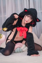 [Foto de celebridade da Internet COSER] Blogueiro de anime Mime Mimei - gato preto～Mimi～