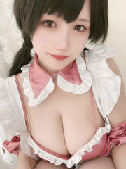 [Net Red COSER Photo] Anime blogger Ogura Chiyo w-Pink Patent Leather Maid