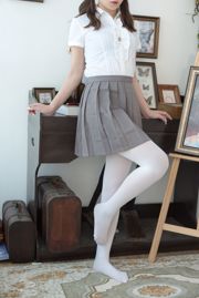 White Silk Beautiful Girl [Sen Luo Foundation] [BETA-020]
