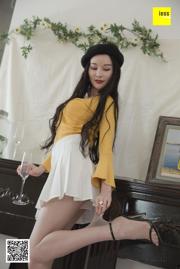 Model Mengmeng "Mengmeng Fairy White Short Skirt" [Ausgabe von Weisiquxiang]