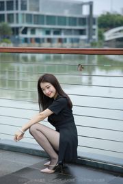 [IESS 奇思趣向] Modell: Xiaojie „Schönheit auf der Brücke“