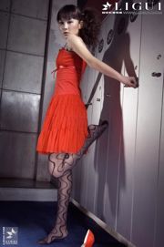 Model Mi Huimei "Die Bremsmaschine im Billardraum" [Ligui LiGui] Foto von schönen Beinen und Jadefüßen