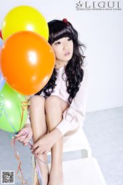 [丽 柜 LiGui] Model Si Qi "Gadis Balon dengan Kaki Sutra" Gambar Foto Kaki Indah dan Kaki Giok