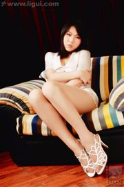 Model Wen Jing "Private House Secret Words" [丽柜LiGui] Beautiful legs and jade feet photo picture