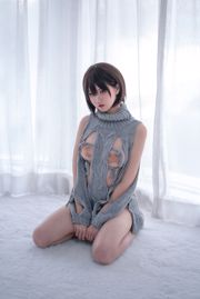 COS gadis A Kaori kaOri "sweter backless"