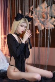 [Kesejahteraan COS] Blogger anime Nan Tao Momoko - kucing hitam