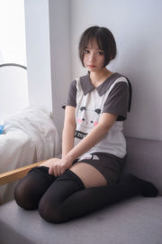 [칭란필름] VOL.012 귀여운 단발머리 소녀의 블랙 실크