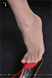 [Koleksi IESS Pratt & Whitney] 012 Model Nuan Nuan "Red High Heels B-Close-Up"