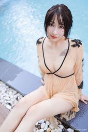 Betty Lin Zixin "Pool Bathing Beauty-Serie" [Model Academy MFStar] Vol.230