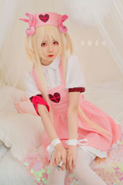 [Cosplay photo] Pure girl five more ghosts - little nurse